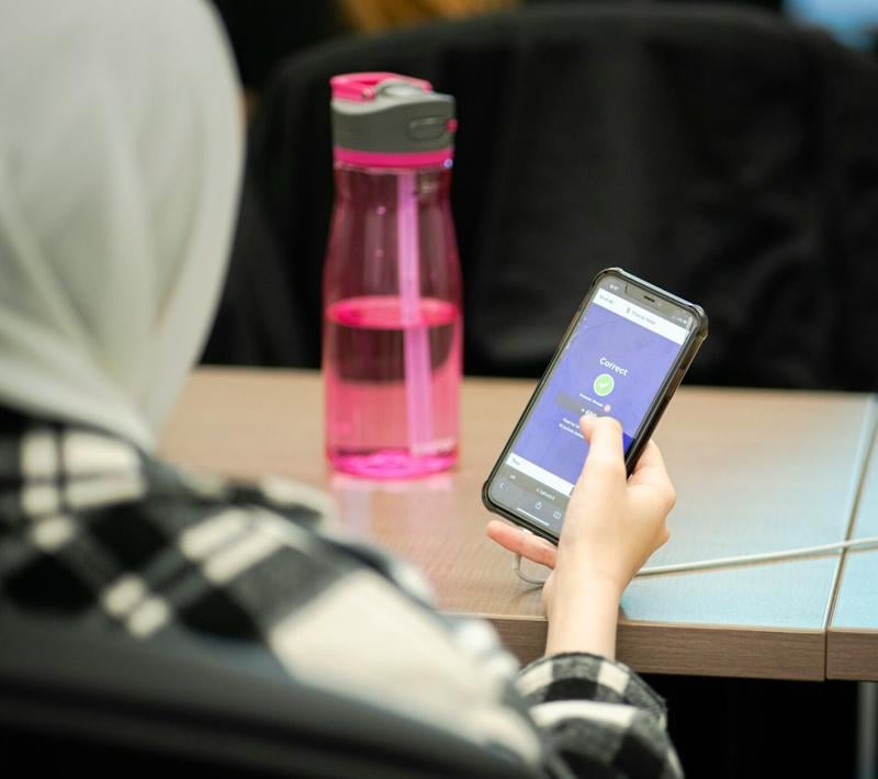 School cellphone bill on its way to Kemp