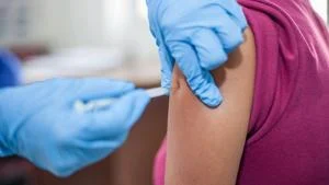 Georgia lawmakers eyeing bill to guarantee access to vaccines