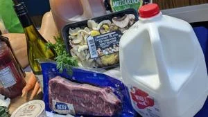 Georgia, Tennessee Democrats ask governors to help with SNAP