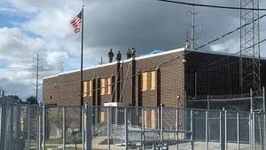 Republican mayor doesn’t want ICE facility in his town