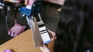 Georgia a step closer to high school cellphone restrictions